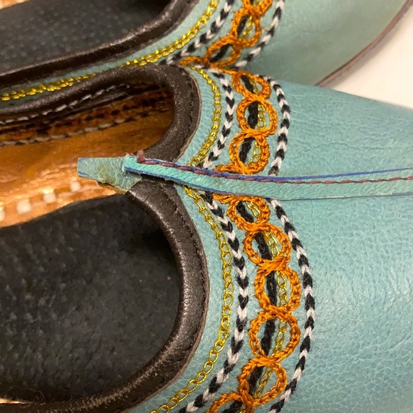 Vintage artisan handmade mule slippers - Picture 5 of 6